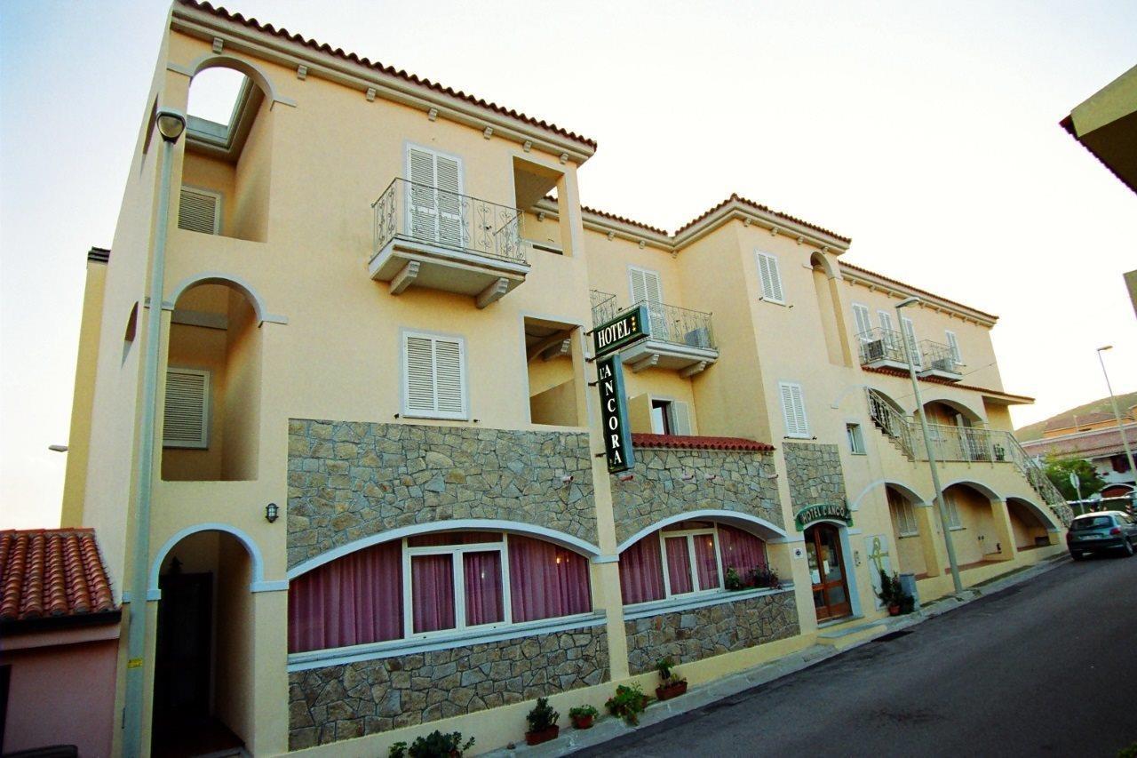 Hotel L'Ancora Santa Teresa Gallura Zewnętrze zdjęcie