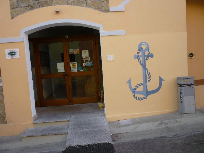 Hotel L'Ancora Santa Teresa Gallura Zewnętrze zdjęcie